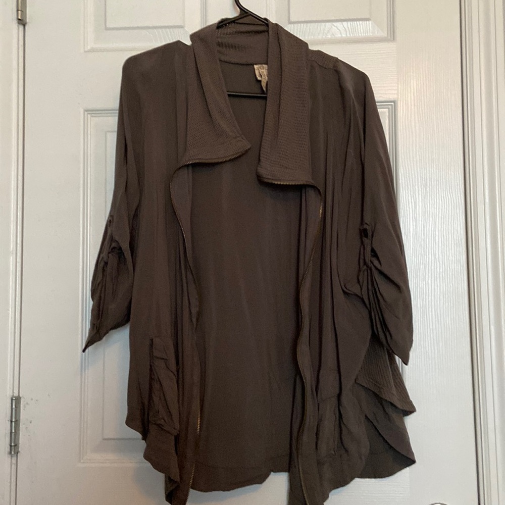 Light weight jacket